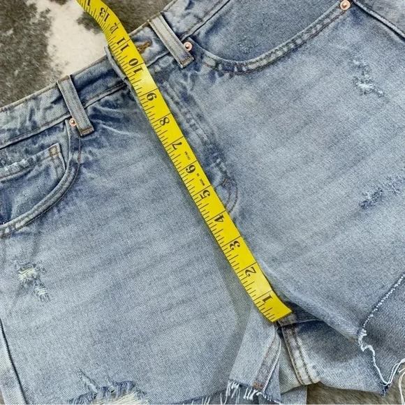 NWT Super High-Rise Cutoff Shorts - Picture 12 of 13